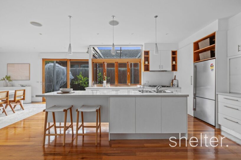 8 Francis Crescent Glen Iris