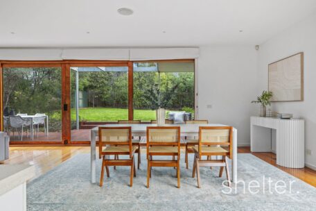 8 Francis Crescent Glen Iris