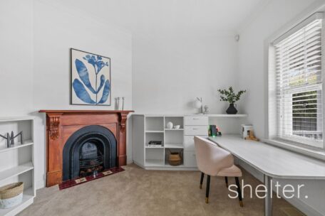 8 Francis Crescent Glen Iris